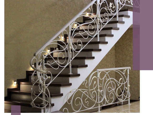 Кованые лестницы под ключ в Тынде — изготовление и монтаж
