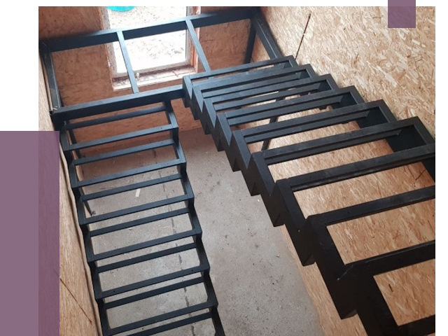 Демонтаж лестниц на металлокаркасе в Тынде от 7399 руб. за м²