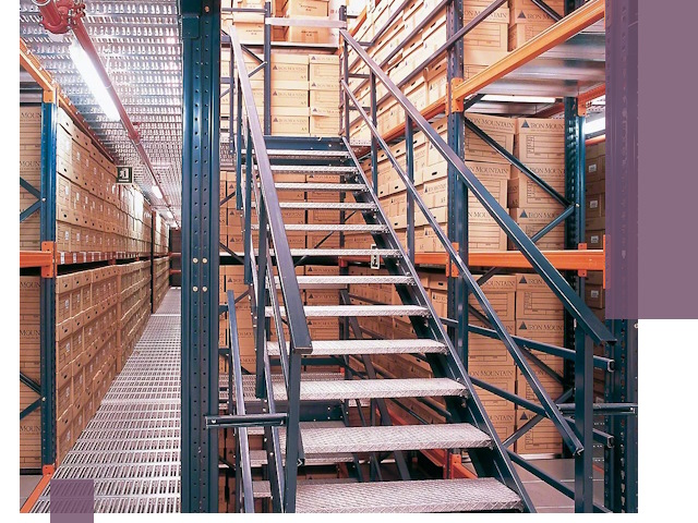 Лестницы складские прочные и безопасные под ключ в Тынде