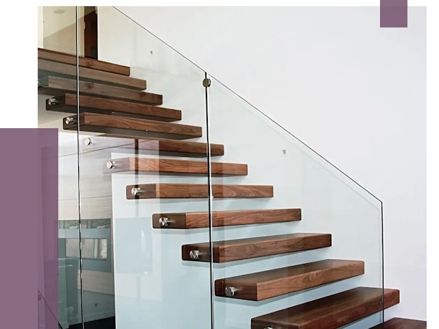 Стеклянные перила для лестницы в Тынде от 14902 руб.