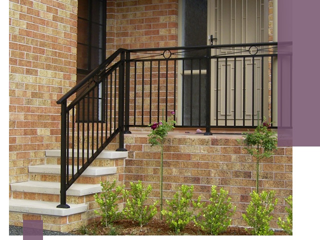 Уличные перила из металла под ключ в Тынде