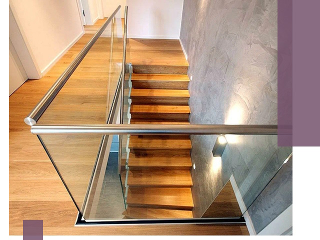 Перила для лестницы в доме — изготовление и монтаж в Тынде